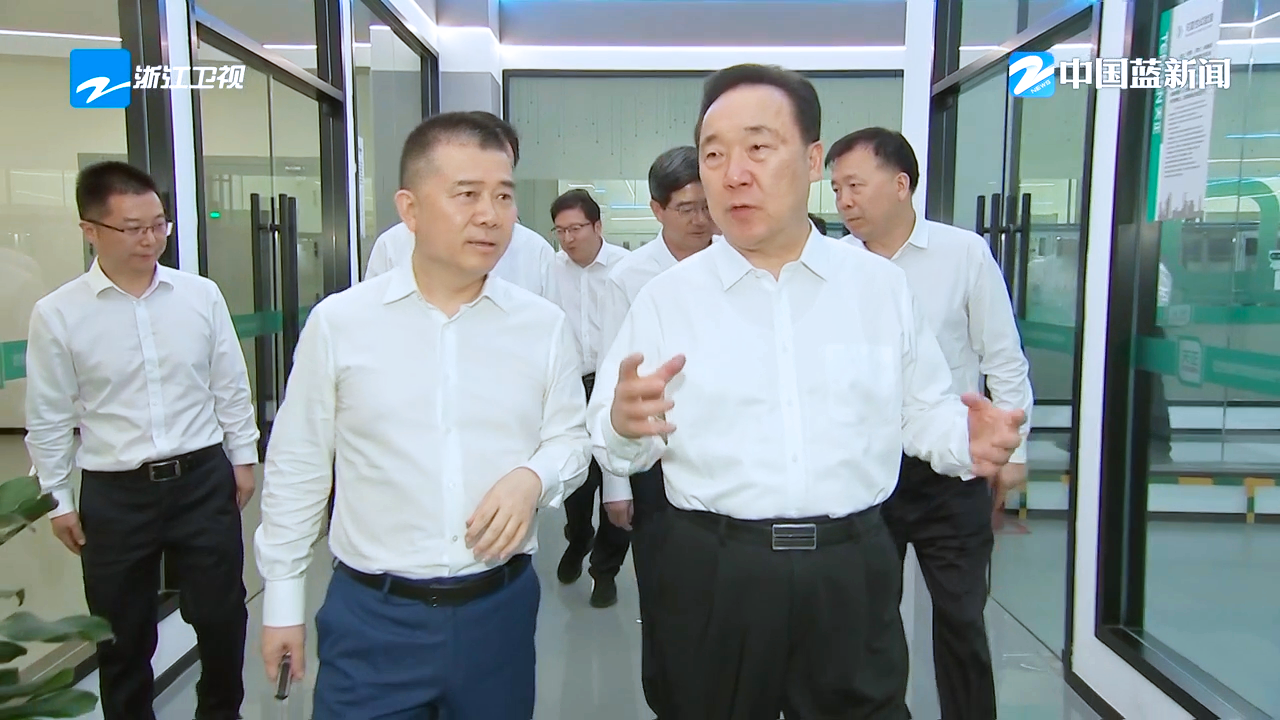 乐鱼体育-南极洲无冰地图首次亮相 对全球气候研究意义重大